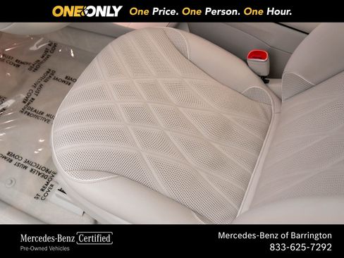 Used 2023 Mercedes-Benz EQS 580 4MATIC Sedan image 16