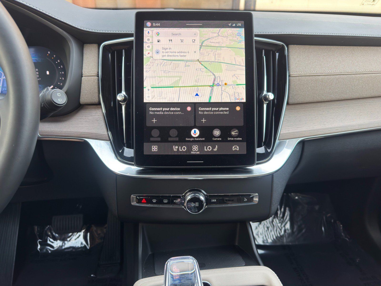 Used 2025 Volvo XC90 B5 Core w/ Protection Package Premier AWD/4WD image 25