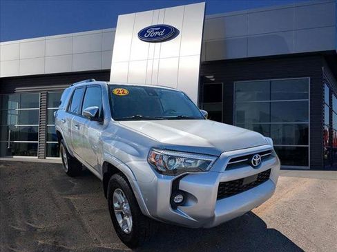Used 2022 Toyota 4Runner SR5 image 1