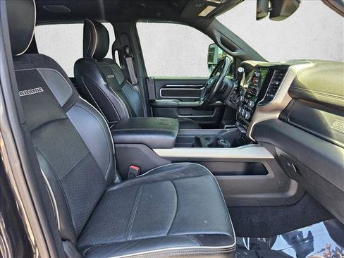 Used 2019 RAM 2500 Laramie AWD/4WD image 23