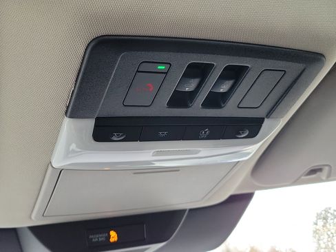 New 2026 Nissan Pathfinder SL w/ SL Premium Package image 25