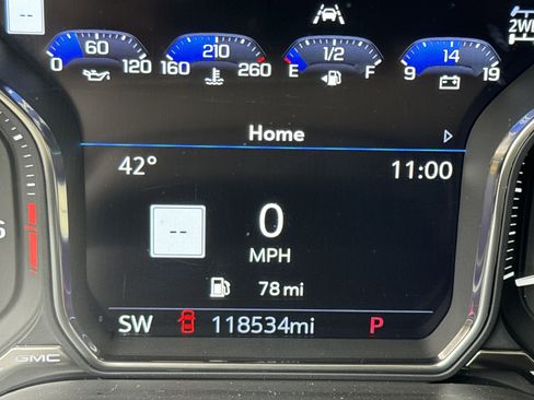 Used 2021 GMC Yukon XL Denali w/ Denali Premium Package image 23