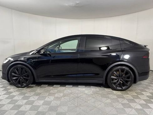 Used 2023 Tesla Model X AWD/4WD image 3