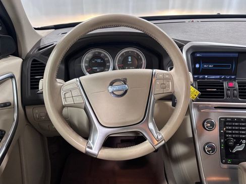 Used 2012 Volvo XC60 T6 AWD/4WD image 13