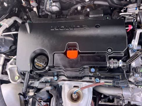 Used 2025 Honda HR-V Sport image 10