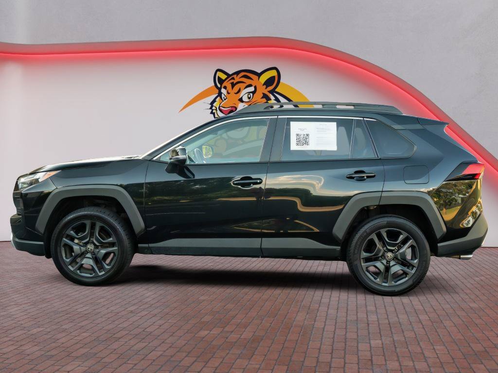 Used 2024 Toyota RAV4 Adventure AWD/4WD image 9