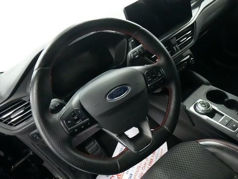 Used 2024 Ford Escape ST-Line w/ Equipment Group 301A FWD image 15