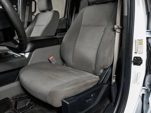 Used 2017 Ford F250 XLT w/ XLT Value Package AWD/4WD image 28