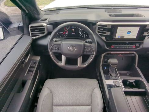 Used 2025 Toyota Tundra SR5 w/ SR5 Premium Package RWD image 18