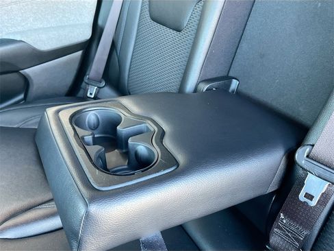 Used 2024 Jeep Compass Latitude w/ Altitude Special Edition image 28