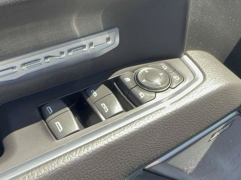 Used 2022 GMC Sierra 1500 Denali AWD/4WD image 25