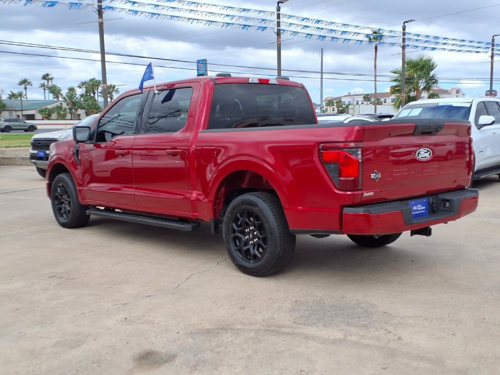 Used 2024 Ford F150 XLT w/ XLT Black Appearance Package RWD image 6