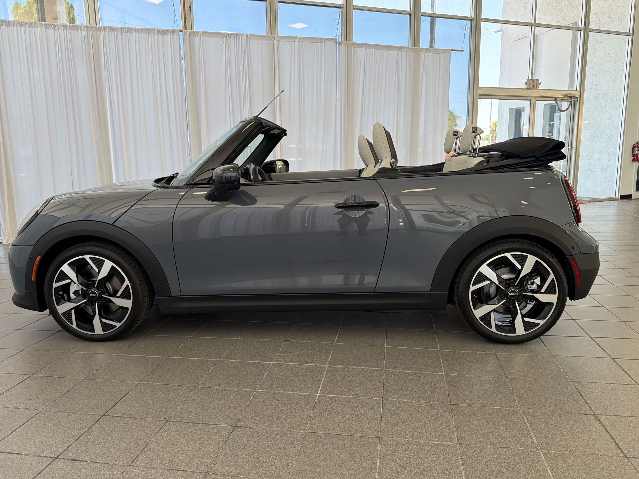 New 2026 MINI Cooper S FWD image 2