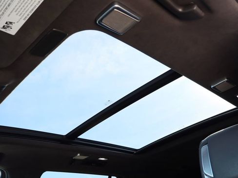 Used 2021 Cadillac Escalade Sport Platinum image 24