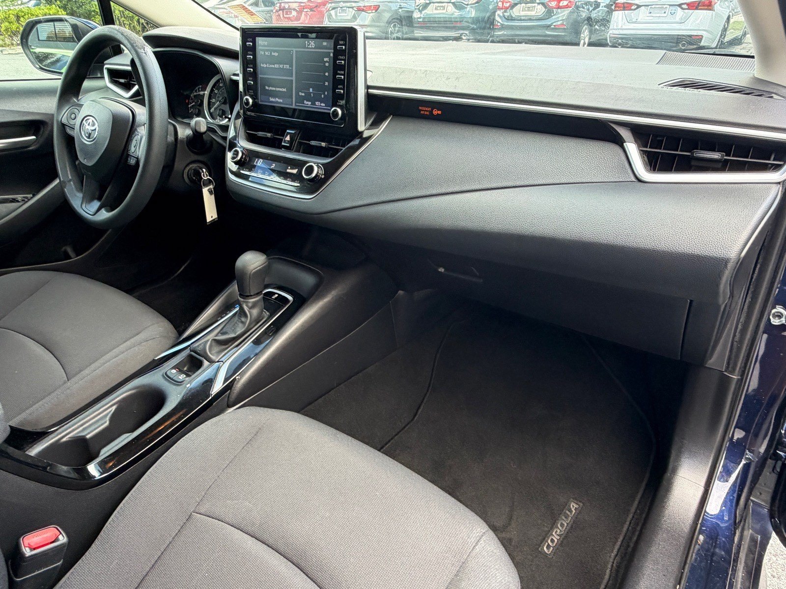 Used 2020 Toyota Corolla LE FWD image 28