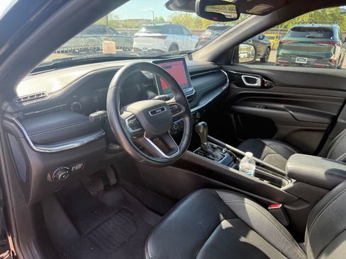 Used 2022 Jeep Compass High Altitude AWD/4WD image 14