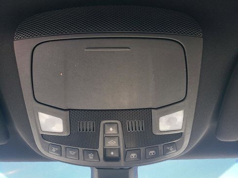 Used 2018 Lincoln MKX Reserve w/ Lincoln MKX Climate Package AWD/4WD image 22