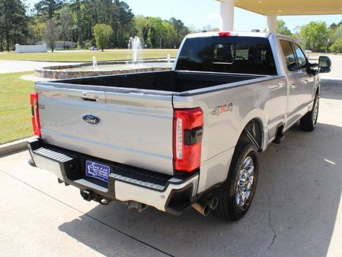 Used 2023 Ford F250 Lariat w/ Chrome Package image 16