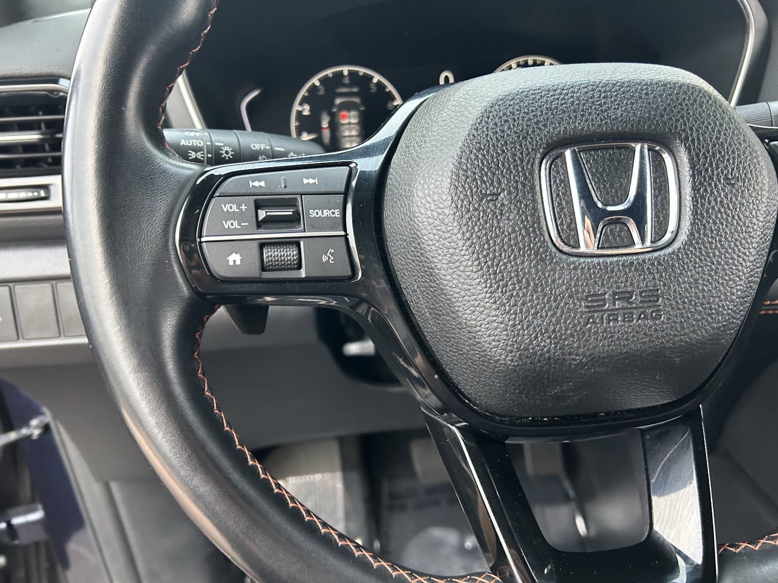 Certified 2023 Honda Pilot Sport image 27