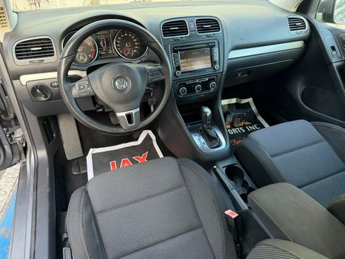 Used 2013 Volkswagen Golf 4-Door FWD image 22