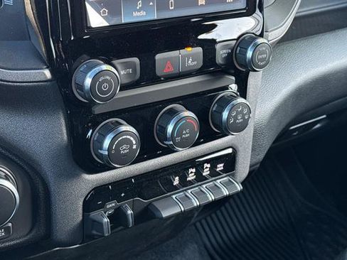 New 2026 RAM 1500 Warlock AWD/4WD image 14