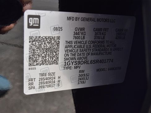 New 2025 Cadillac Escalade Premium Luxury Platinum w/ LPO, Floor Liner Package image 32