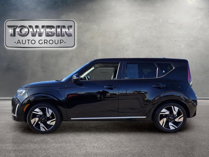 Certified 2025 Kia Soul GT-Line w/ GT-Line Technology Package FWD image 8