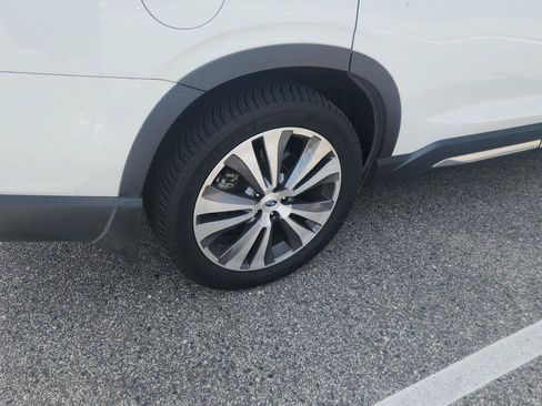 Used 2022 Subaru Ascent Limited AWD/4WD image 5