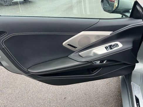 Used 2024 Chevrolet Corvette Stingray Preferred Cpe w/ Battery Protection Package image 15