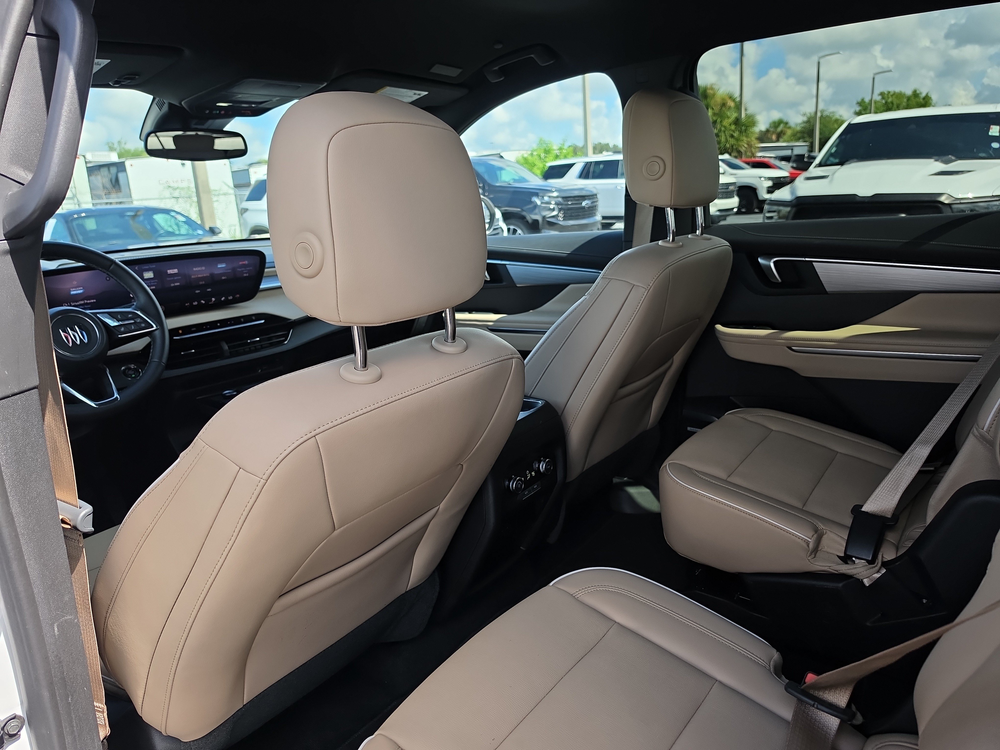 Certified 2026 Buick Enclave Preferred FWD image 11