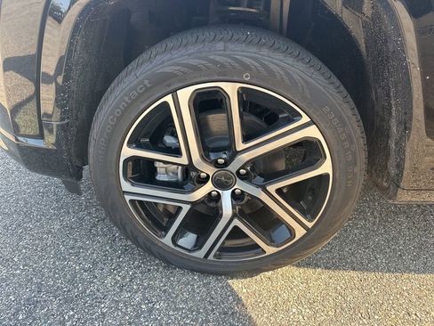 New 2025 Jeep Compass Limited w/ Elite Group image 34