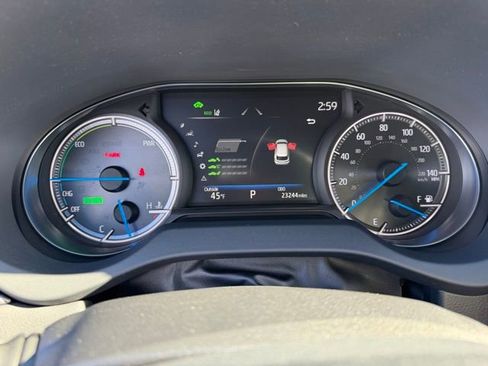 Certified 2023 Toyota Venza Nightshade image 28