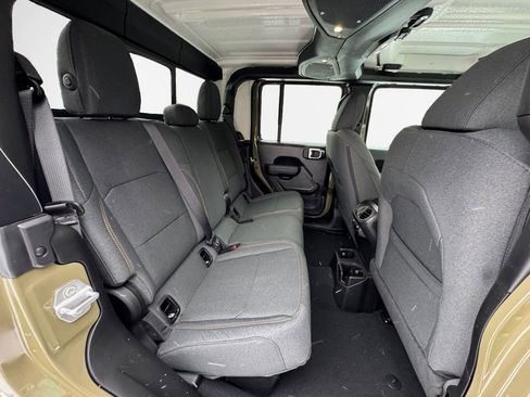 New 2026 Jeep Gladiator Willys image 33