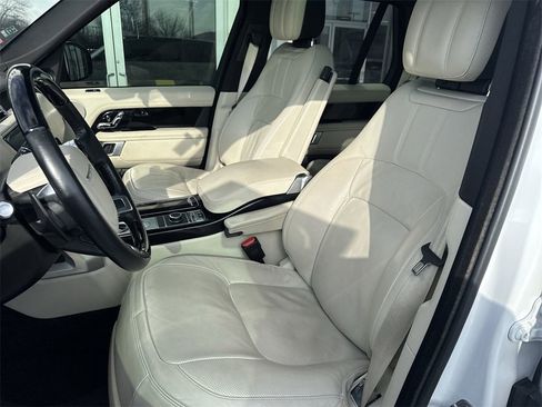 Used 2022 Land Rover Range Rover Westminster Edition image 13