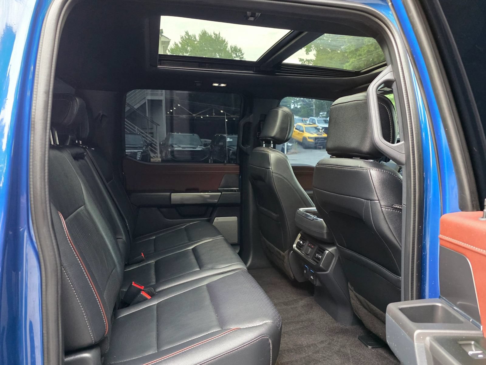 Used 2022 Ford F150 Lariat w/ Equipment Group 502A High AWD/4WD image 34