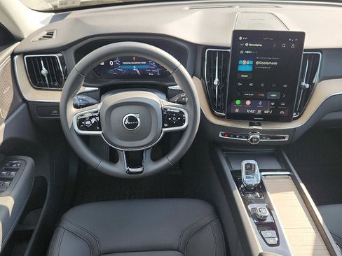 Used 2026 Volvo XC60 B5 Plus w/ Protection Package Premier AWD/4WD image 11