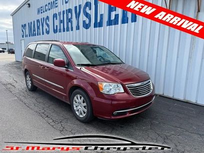 Used 2016 Chrysler Town & Country Touring
