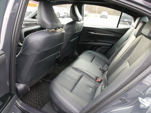 Used 2025 Toyota Camry XSE image 15