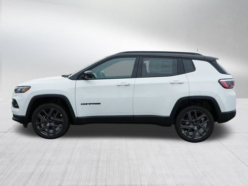 New 2026 Jeep Compass Limited w/ Sun, Sound & Navigation Group image 4