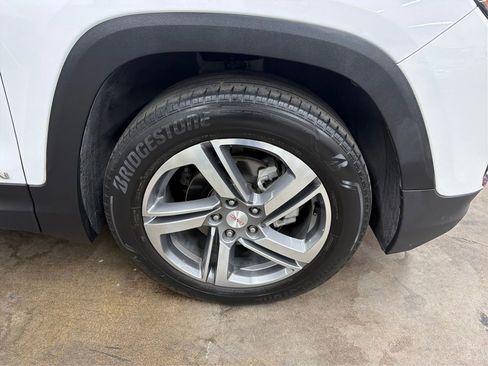 Used 2021 GMC Terrain SLT image 17