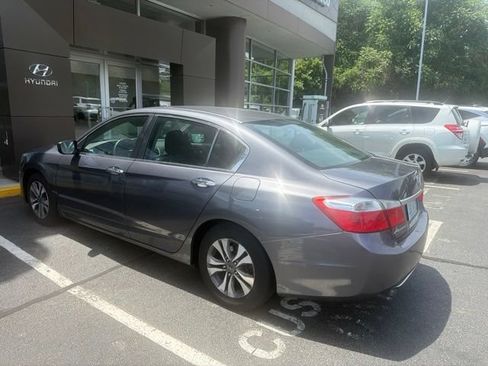 Used 2013 Honda Accord LX image 2
