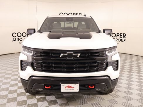 Used 2024 Chevrolet Silverado 1500 LT Trail Boss w/ Convenience Package II AWD/4WD image 10