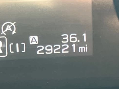 Certified 2024 Subaru Crosstrek 2.0i Premium w/ Crosstrek Mirror Package image 19