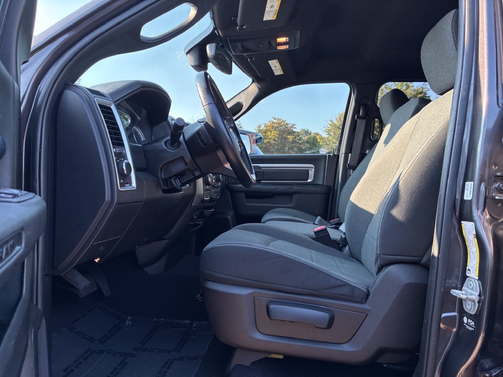 Used 2021 RAM 1500 Warlock w/ Luxury Group AWD/4WD image 12