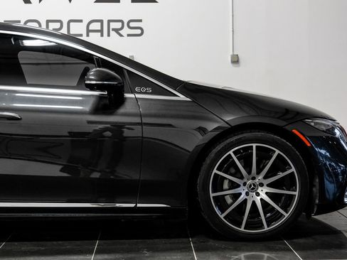 Used 2023 Mercedes-Benz EQS 580 4MATIC Sedan image 10