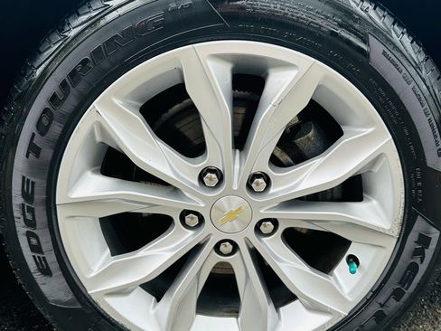 Used 2019 Chevrolet Malibu LT image 29