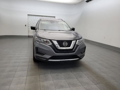 Used 2020 Nissan Rogue SV w/ Premium Package FWD image 14