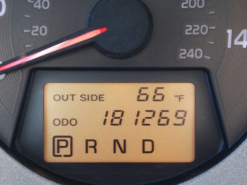 Used 2007 Toyota RAV4 Limited image 15