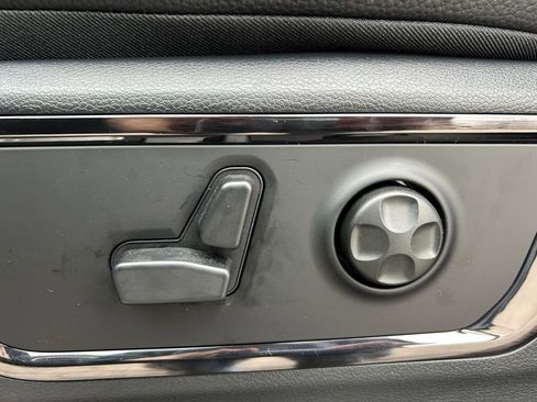 New 2026 RAM 1500 Limited AWD/4WD image 12