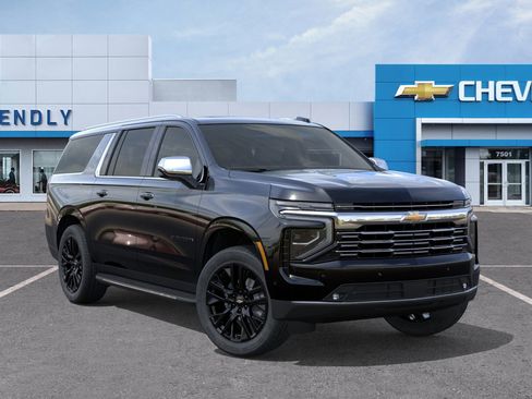 New 2026 Chevrolet Suburban Premier image 7